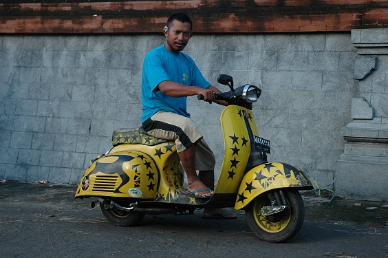 balinesischer "Hippie" in Seraya