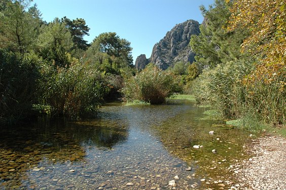 Dieser Fluß war Süßwasserquelle für die Einwohner von Olympus vor ca. 2000 Jahren
