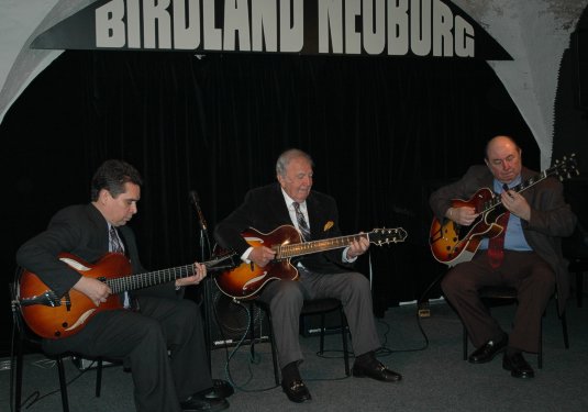 Howard Alden + Bucky Pizarelli + Mike Magnelli